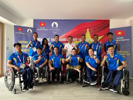 Đoàn thể thao người khuyết tật Việt Nam đến Paris, sẵn sàng cho Paralympic 2024