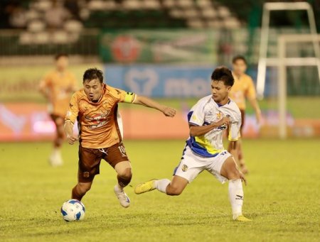 Bảng xếp hạng mới nhất V-League: HAGL và Hà Tĩnh trên đỉnh, bất ngờ ở nhóm đáy bảng