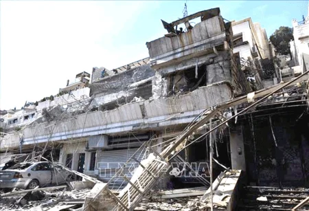 Israel tấn công các mục tiêu quân sự ở miền Nam Syria 