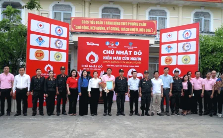 Trên 1.000 người tham gia Chương trình Chủ Nhật Đỏ lần thứ XVII năm 2025 