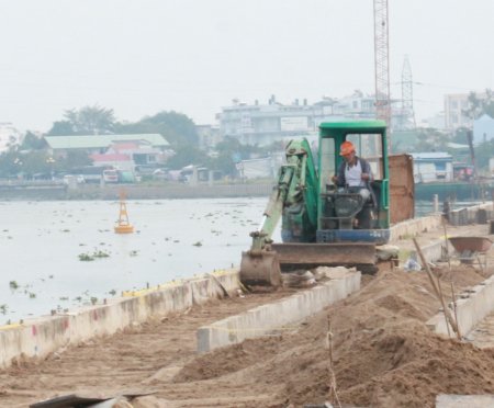 Long An: Giải phóng mặt bằng gần 400ha   
