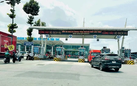 Doanh thu hoạt động vận tải và dịch vụ hỗ trợ tăng gần 12% 