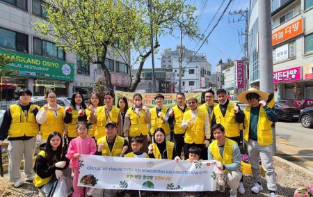 Một ngày xanh nơi xứ người: Câu chuyện đẹp của cộng đồng người Việt tại Hàn Quốc