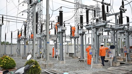 Đóng điện công trình tăng công suất Trạm 110kV Thủ Thừa