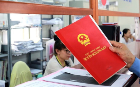 Sáp nhập tỉnh thành, thay đổi địa chỉ thửa đất do đổi tên đơn vị hành chính có thu hồi sổ đỏ?