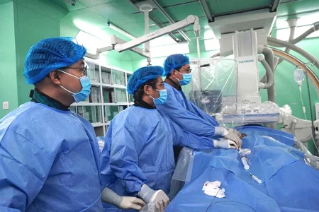 Can thiệp, cứu sống bệnh nhân tổn thương tim bẩm sinh với chi phí 0 đồng 