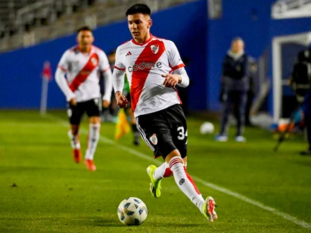 Argentina cũng có “sao mai” tuổi 17 