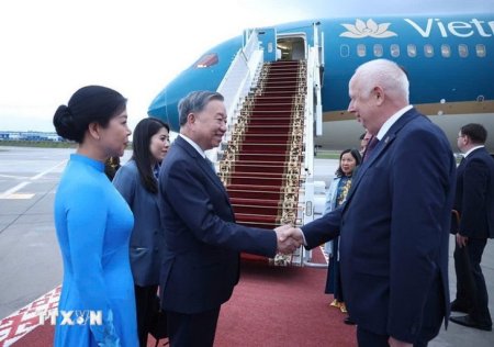 Tổng Bí thư Tô Lâm và Phu nhân kết thúc tốt đẹp chuyến thăm Belarus