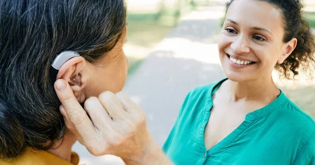Mối quan hệ xã hội đa dạng giúp cải thiện sức khỏe khi về già 