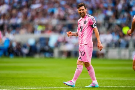 Messi lên tiếng về cuộc cạnh tranh với Ronaldo: ‘Ngoạn mục nhất lịch sử bóng đá’