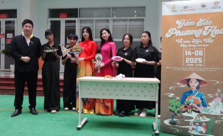 Sinh viên thực hiện dự án tốt nghiệp hướng đến các đề tài truyền thống 