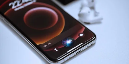 Apple sắp cho Siri 'về vườn' sau hơn một thập kỷ?