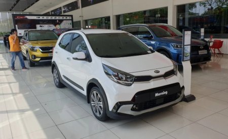 Ô tô máy xăng giá rẻ nhất Việt Nam: Sức mua hồi phục, Wigo hút khách