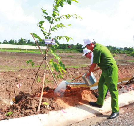 Lan tỏa lối sống xanh, nói không với rác thải nhựa
