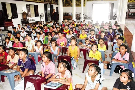 Nuôi dưỡng bản sắc dân tộc 