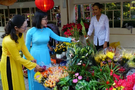 Trang sức trong đời sống cư dân Nam Bộ xưa 