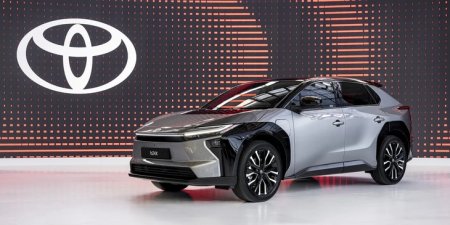 Xe điện Toyota từng đến Việt Nam sẽ được sản xuất ở Đông Nam Á trong năm nay