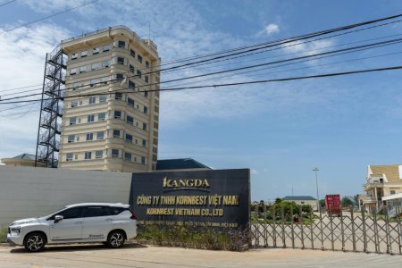 Niêm phong hệ thống thiết bị sản xuất của Công ty TNHH Kornbest Việt Nam