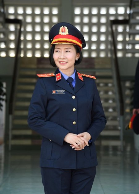 Nữ Phó viện trưởng Viện Kiểm sát bản lĩnh