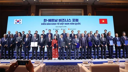 Tổng Bí thư Tô Lâm và Thủ tướng Hàn Quốc chứng kiến Lễ trao các thỏa thuận hợp tác 