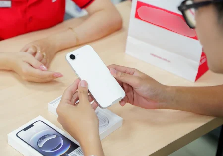 iPhone 16e bán ế tại thị trường Việt Nam