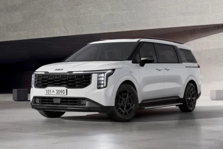Kia Carnival 2026 ra mắt: Thêm tiện nghi, bổ sung bản cá tính, bỏ máy dầu