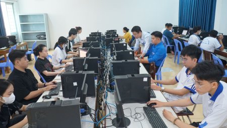 Điểm sàn năm 2025 của Trường Đại học Kỹ thuật - Công nghệ Cần Thơ từ 15-18 điểm 