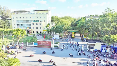 Trường Đại học Trà Vinh: Đồng hành cùng tân sinh viên bằng nhiều chính sách hỗ trợ thiết thực 