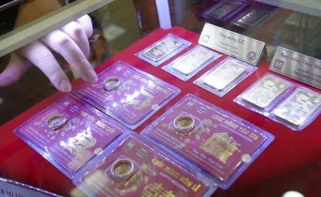 Giá vàng hôm nay 24/8: Vàng nhẫn lập kỷ lục mới nhưng người mua vẫn lỗ