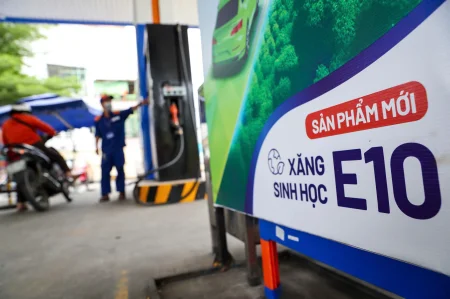 Giá xăng dầu hôm nay 26/8: Tăng do lo ngại gián đoạn nguồn cung