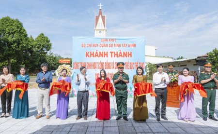 Khánh thành công trình sinh hoạt cộng đồng tại Giáo xứ Thánh Linh
