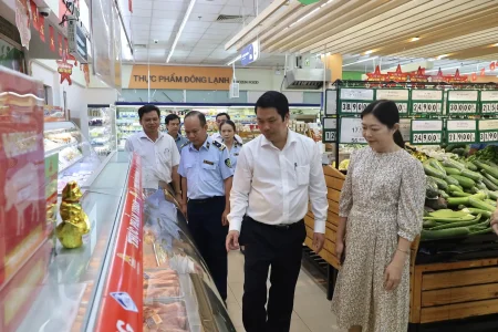Nỗ lực hỗ trợ các siêu thị ổn định kinh doanh 