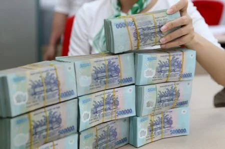 Cá nhân kinh doanh chịu thuế suất 17%, có nên lên doanh nghiệp?