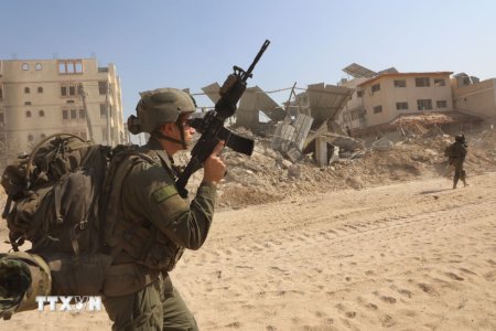 Căng thẳng tại Trung Đông: Israel tiếp tục không kích nhiều thành phố của Syria