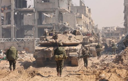 Israel mở rộng chiến dịch, hàng trăm mục tiêu tại Gaza trúng đòn tập kích