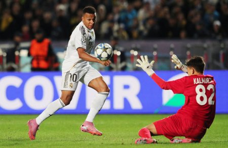 Đêm kinh hoàng của những đội 'lót đường' Champions League