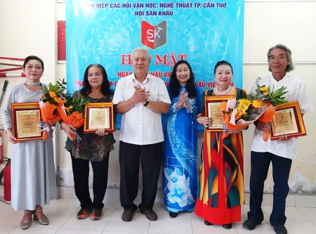 Nhiều hoạt động kỷ niệm Ngày Sân khấu Việt Nam - Giỗ Tổ Sân khấu 