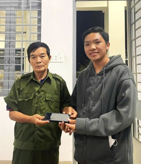 Những người giữ bình yên ở cơ sở
