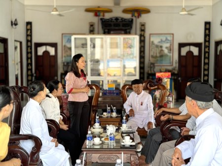 Thăm, chúc mừng Đại lễ Hội yến Diêu Trì cung của tôn giáo Cao Đài