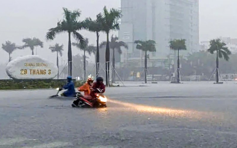 Thời tiết hôm nay 31/10: Bắc Bộ mưa rét, vùng mưa to dịch lên Huế đến Nghệ An