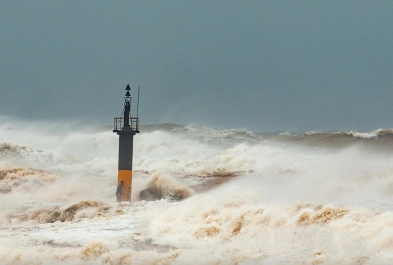 Biển Đông có thể 'gánh' 2 - 3 cơn bão trong tháng 11
