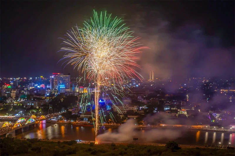 TP Cần Thơ tổ chức nhiều điểm bắn pháo hoa trong đêm giao thừa Xuân Bính Ngọ&nbsp;