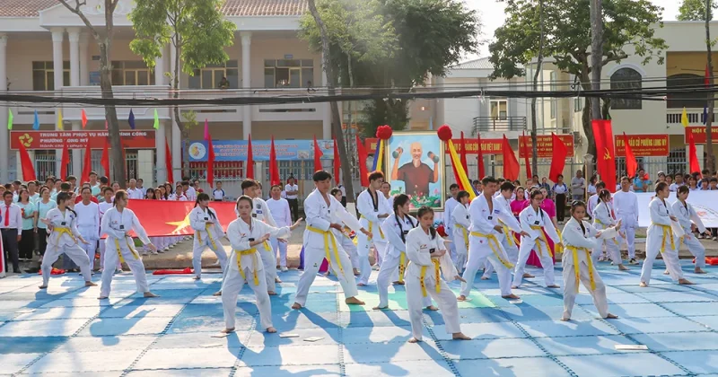 Hơn 600 VĐV tham gia Đại hội Thể dục thể thao phường Long Mỹ&nbsp;