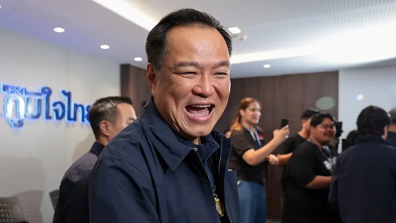 Đảng Tự hào Thái Lan giành chiến thắng cách biệt&nbsp;