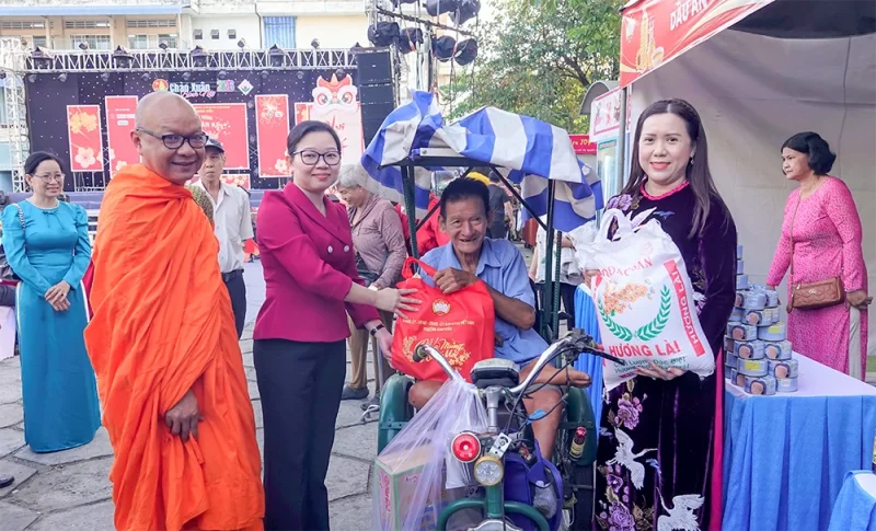 Phường Ninh Kiều tổ chức chương trình “Xuân đoàn kết, Tết sẻ chia”&nbsp;