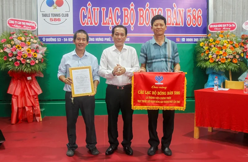 Ra mắt CLB Bóng bàn 586&nbsp;