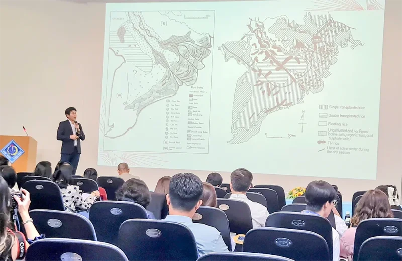 Chuyển đổi sinh kế bền vững, thích ứng biến đổi khí hậu&nbsp;