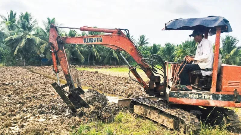 Bài 1: Áp lực sinh kế và làn sóng chuyển đổi đất lúa&nbsp;