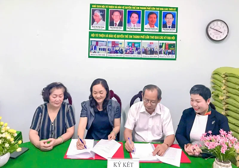 Ký kết hợp tác triển khai các hoạt động phòng, chống đuối nước cho trẻ em TP Cần Thơ&nbsp;