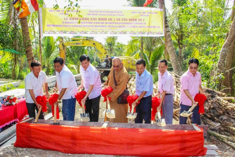 Khởi công xây dựng cầu Bình An 1 và Bình An 2, xã Mỹ Hương&nbsp;